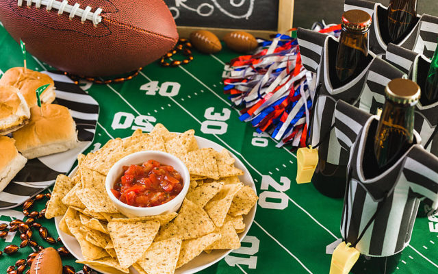 The Most Common Food at Super Bowl Parties Isn’t the Most Popular
